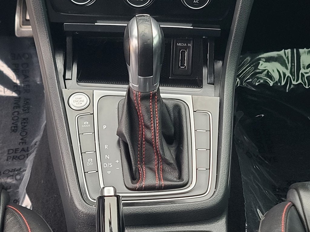 2015 Volkswagen Golf GTI Autobahn