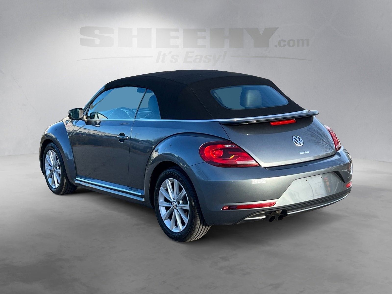 2018 Volkswagen Beetle 2.0T SE