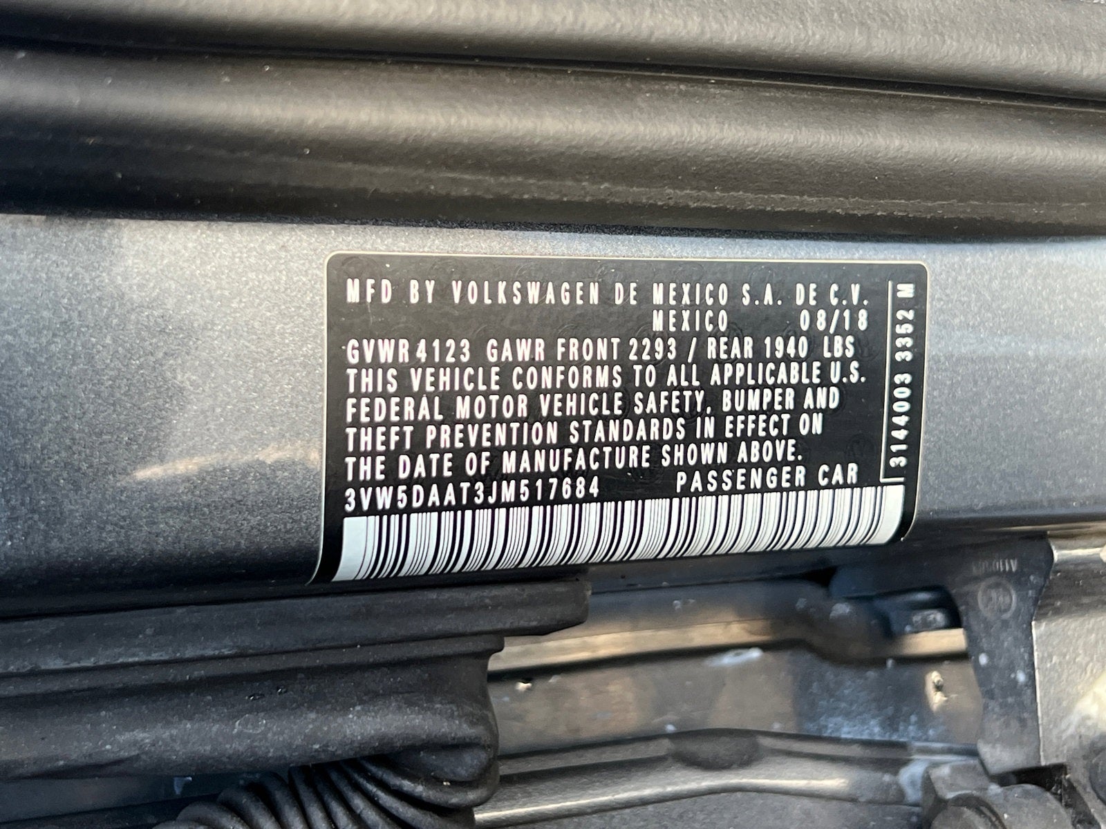 2018 Volkswagen Beetle 2.0T SE