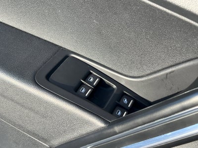 2018 Volkswagen Beetle 2.0T SE