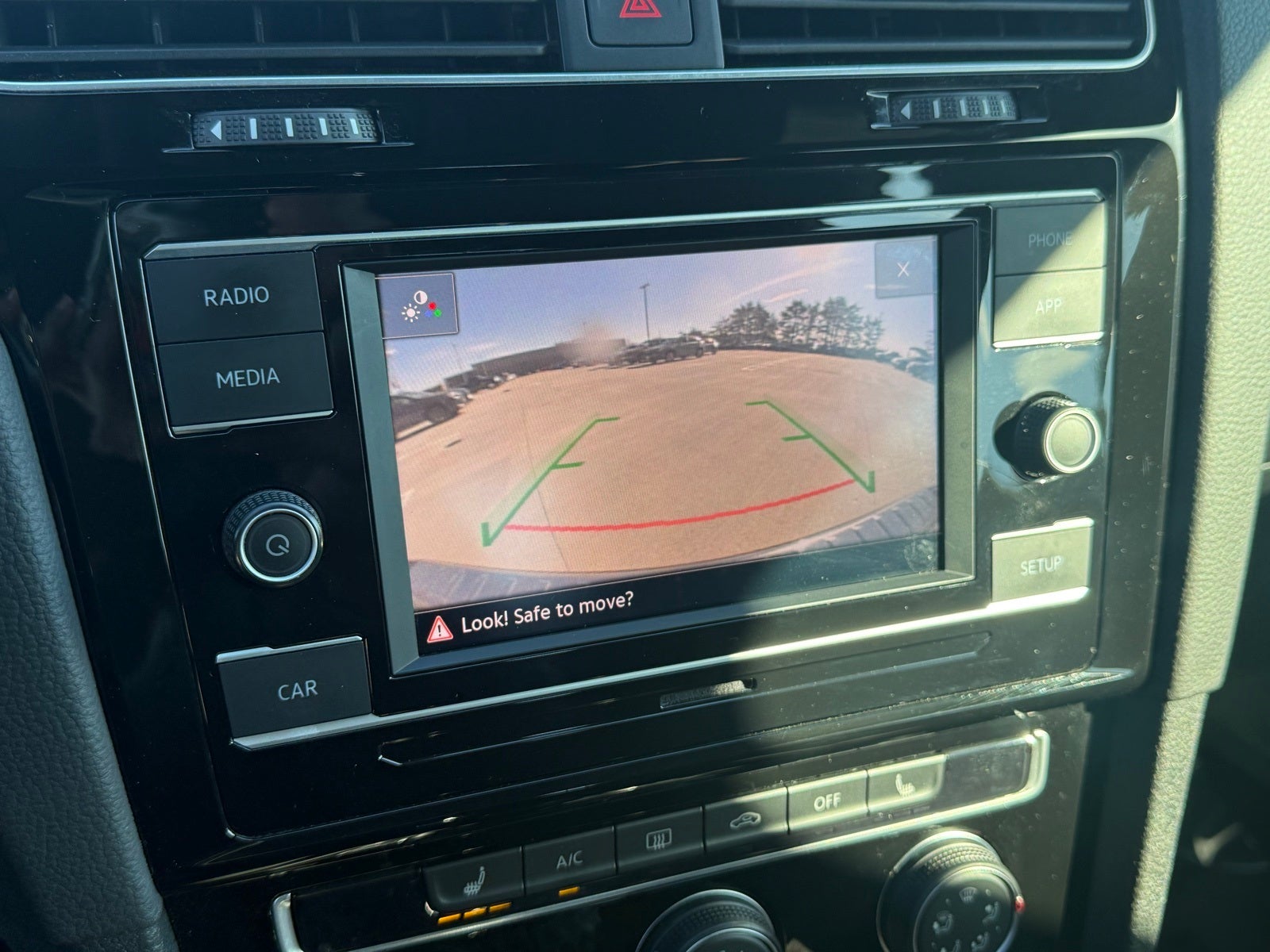 2019 Volkswagen Golf GTI 2.0T S