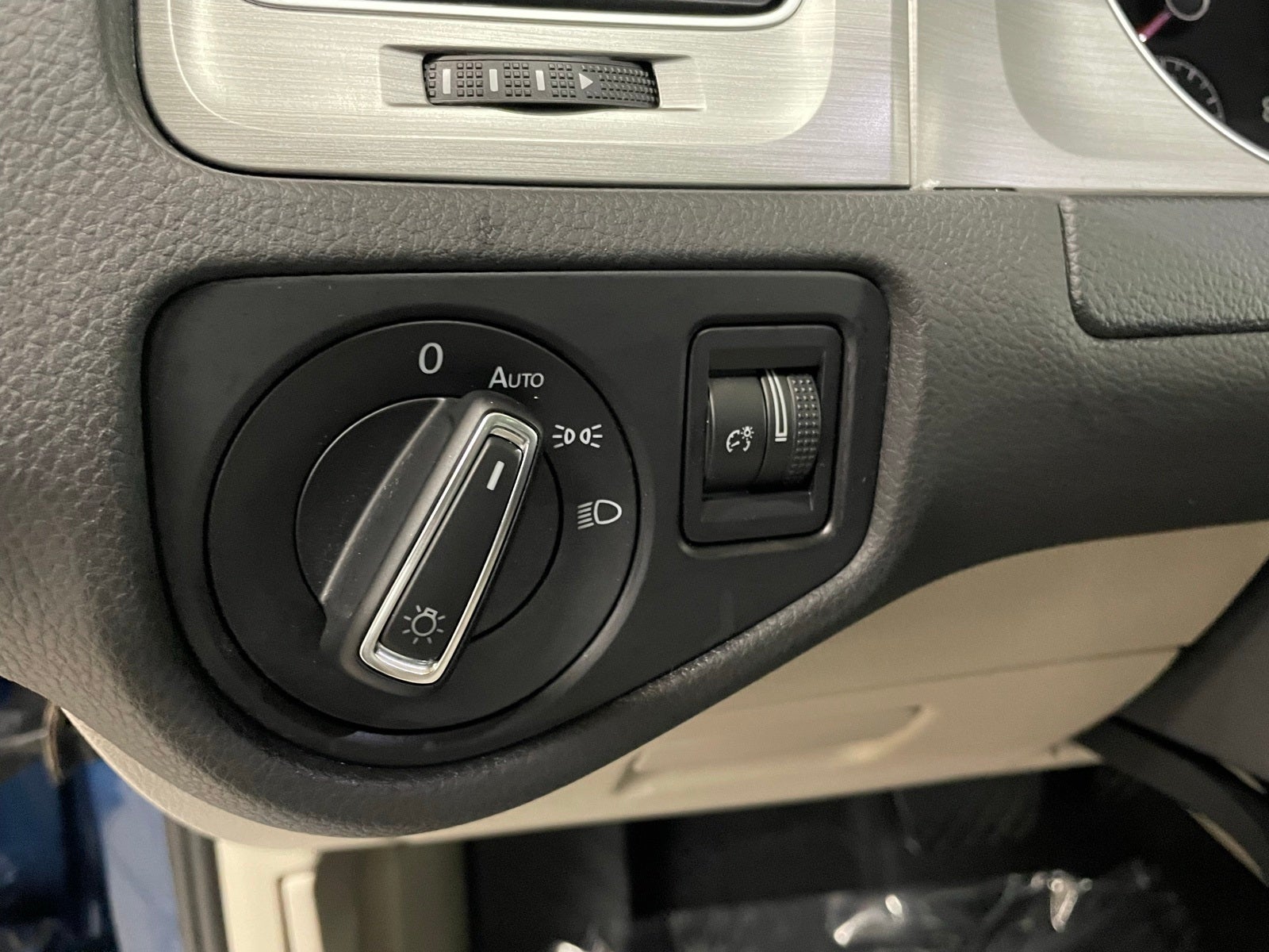 2016 Volkswagen Golf SportWagen TSI Limited Edition