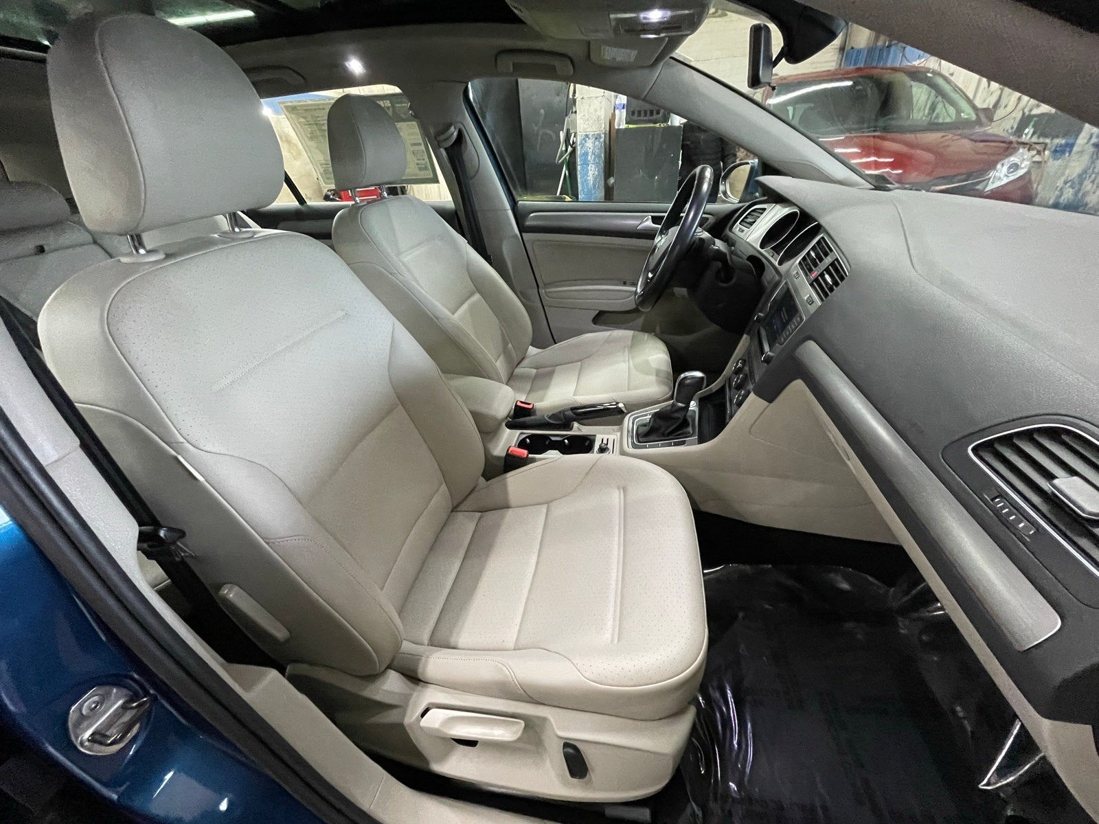 2016 Volkswagen Golf SportWagen TSI Limited Edition