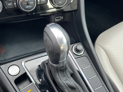 2019 Volkswagen Jetta R-Line