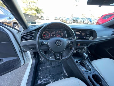 2021 Volkswagen Jetta R-Line