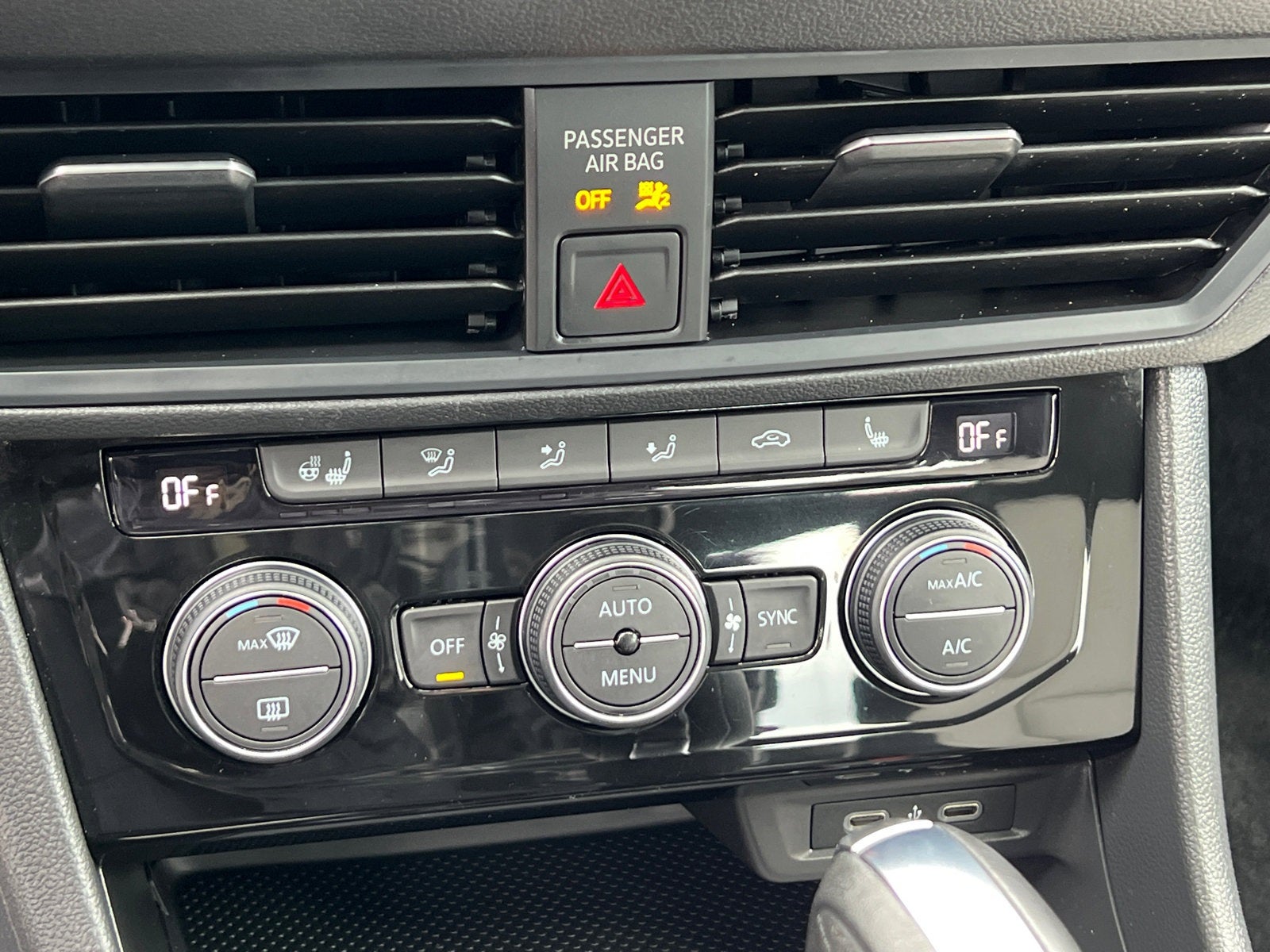 2021 Volkswagen Jetta R-Line