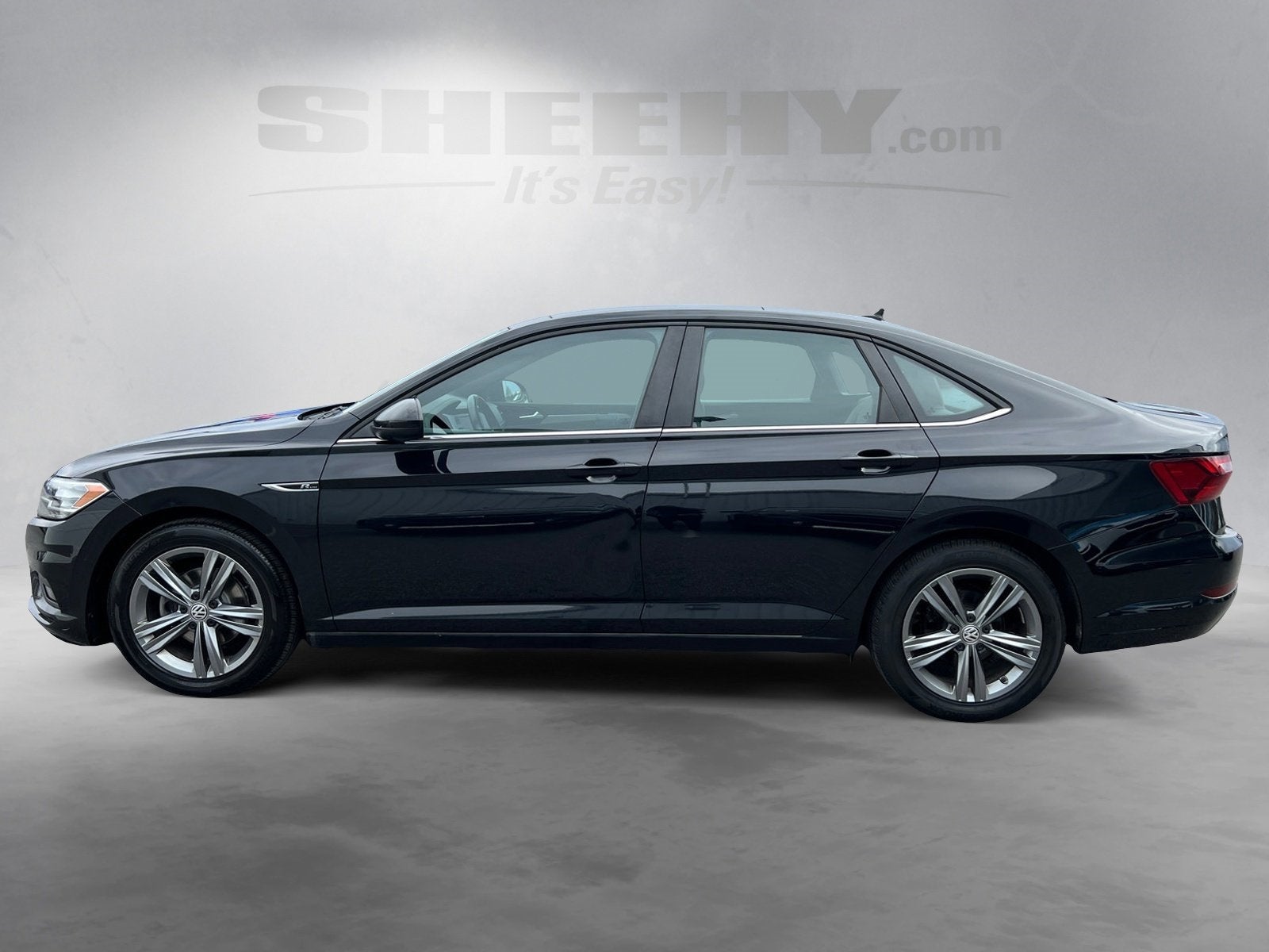 2021 Volkswagen Jetta R-Line