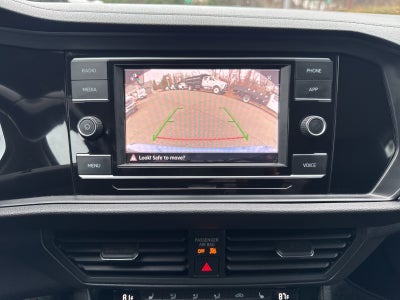 2022 Volkswagen Jetta 1.5T SE