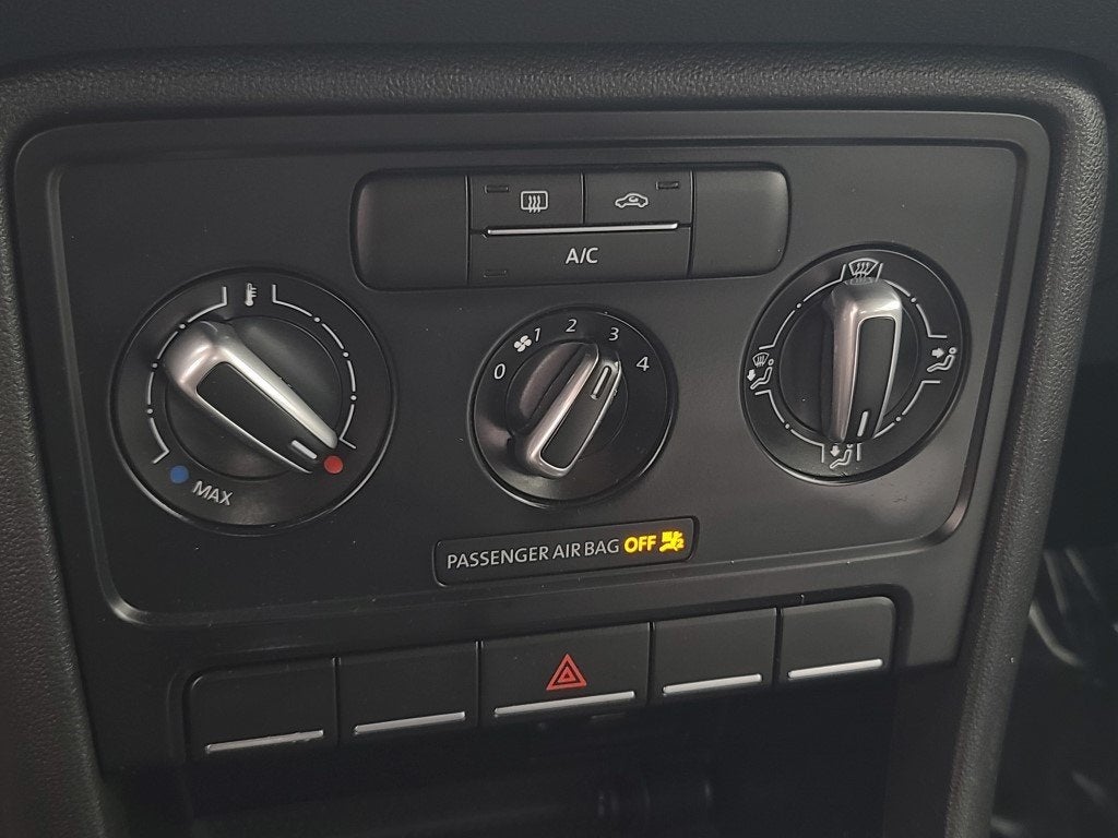 2019 Volkswagen Beetle 2.0T S