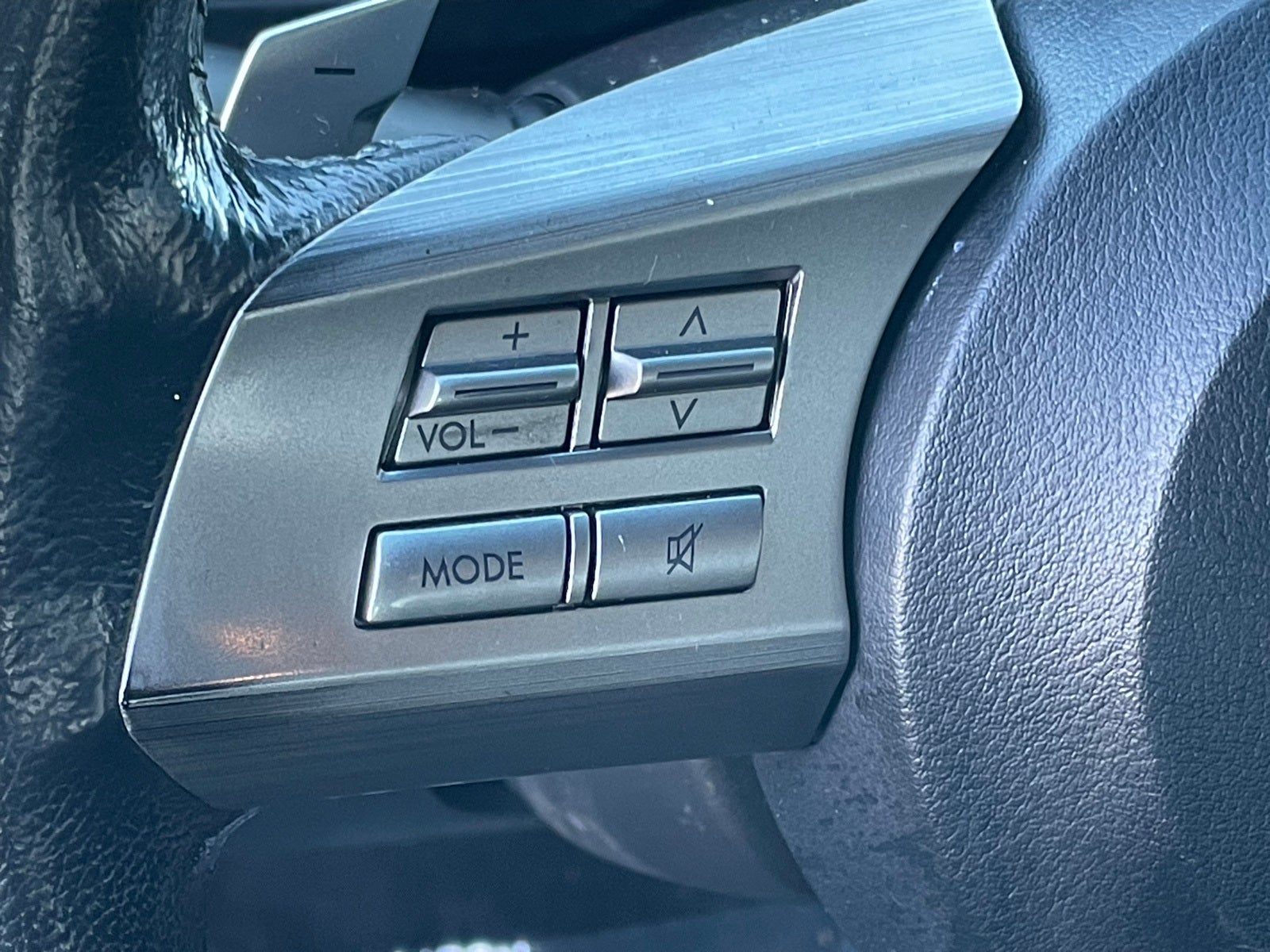 2011 Subaru Legacy 2.5i Premium