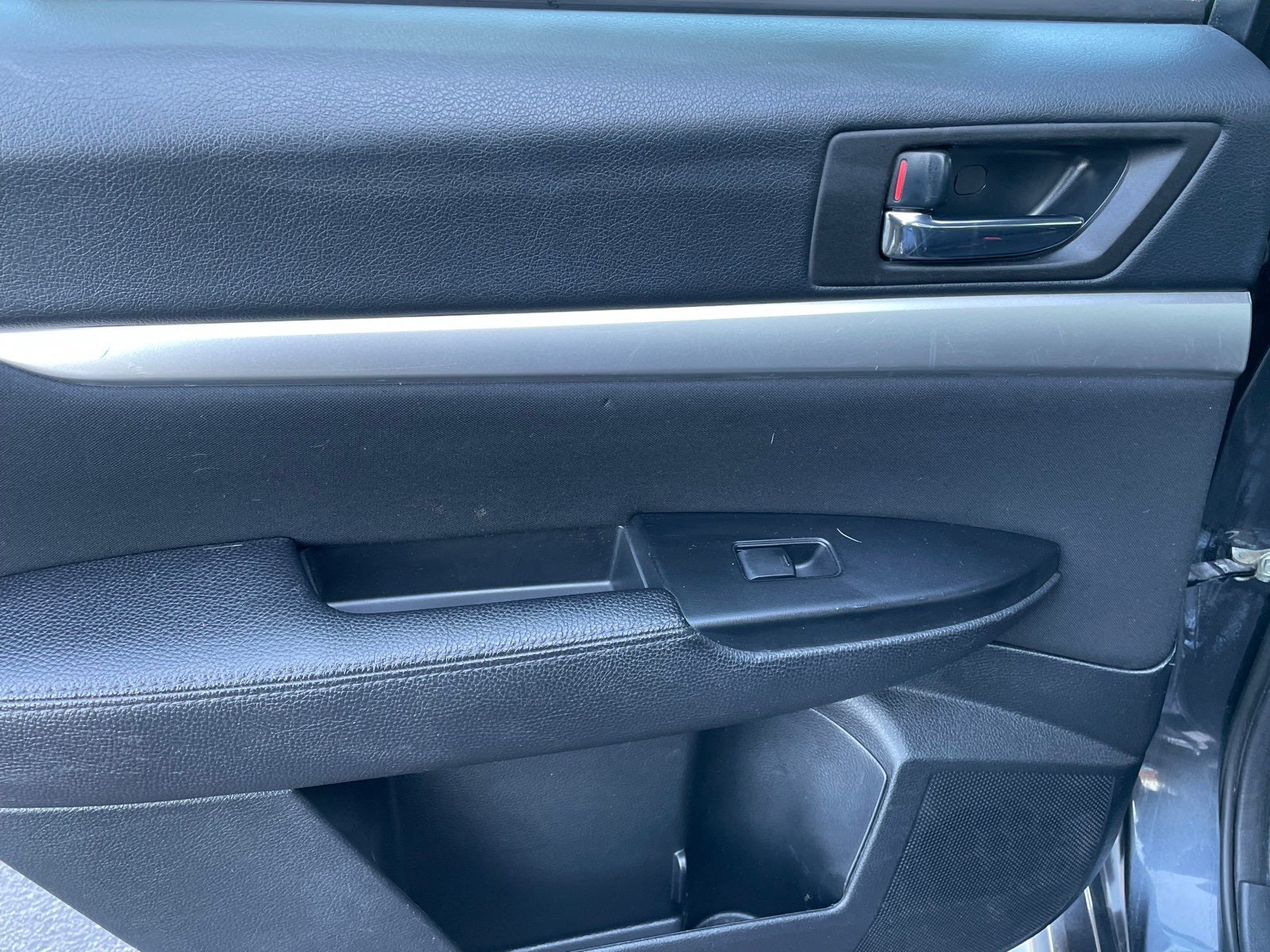 2011 Subaru Legacy 2.5i Premium