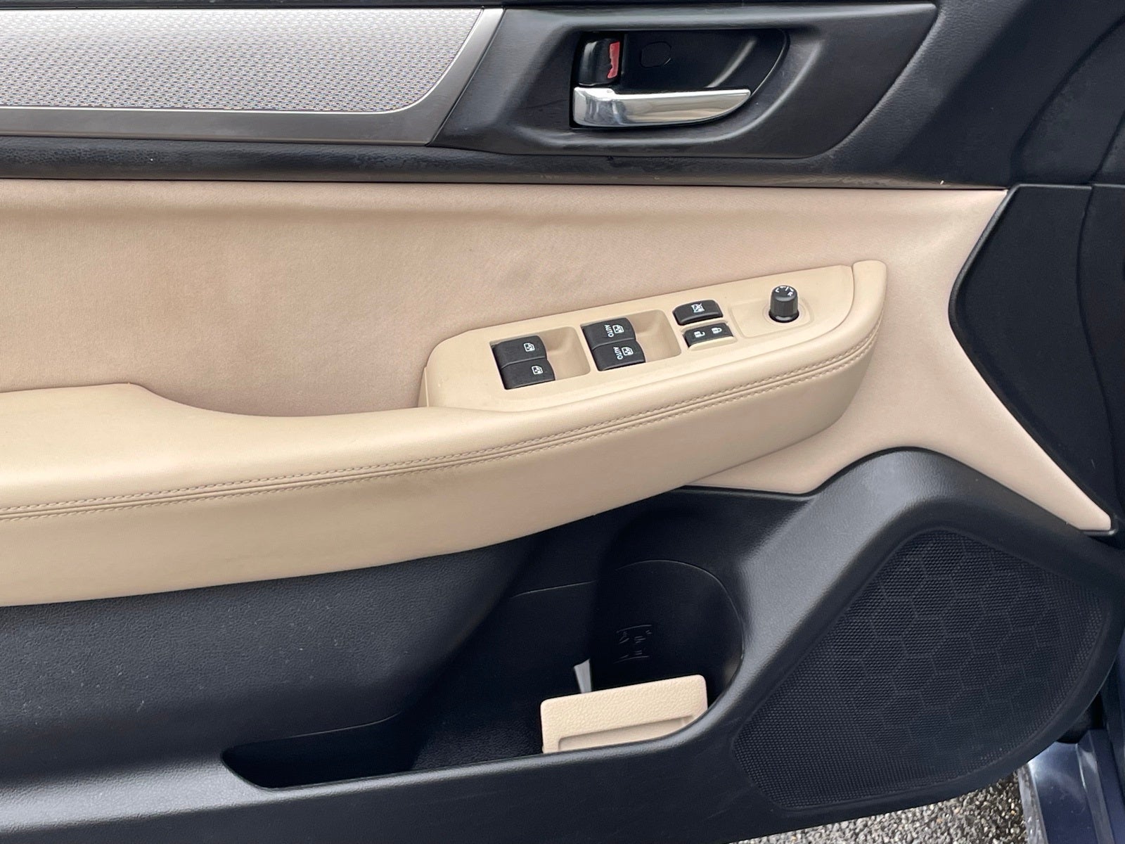 2015 Subaru Legacy 2.5i Premium