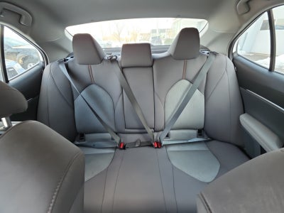 2020 Toyota Camry Hybrid LE