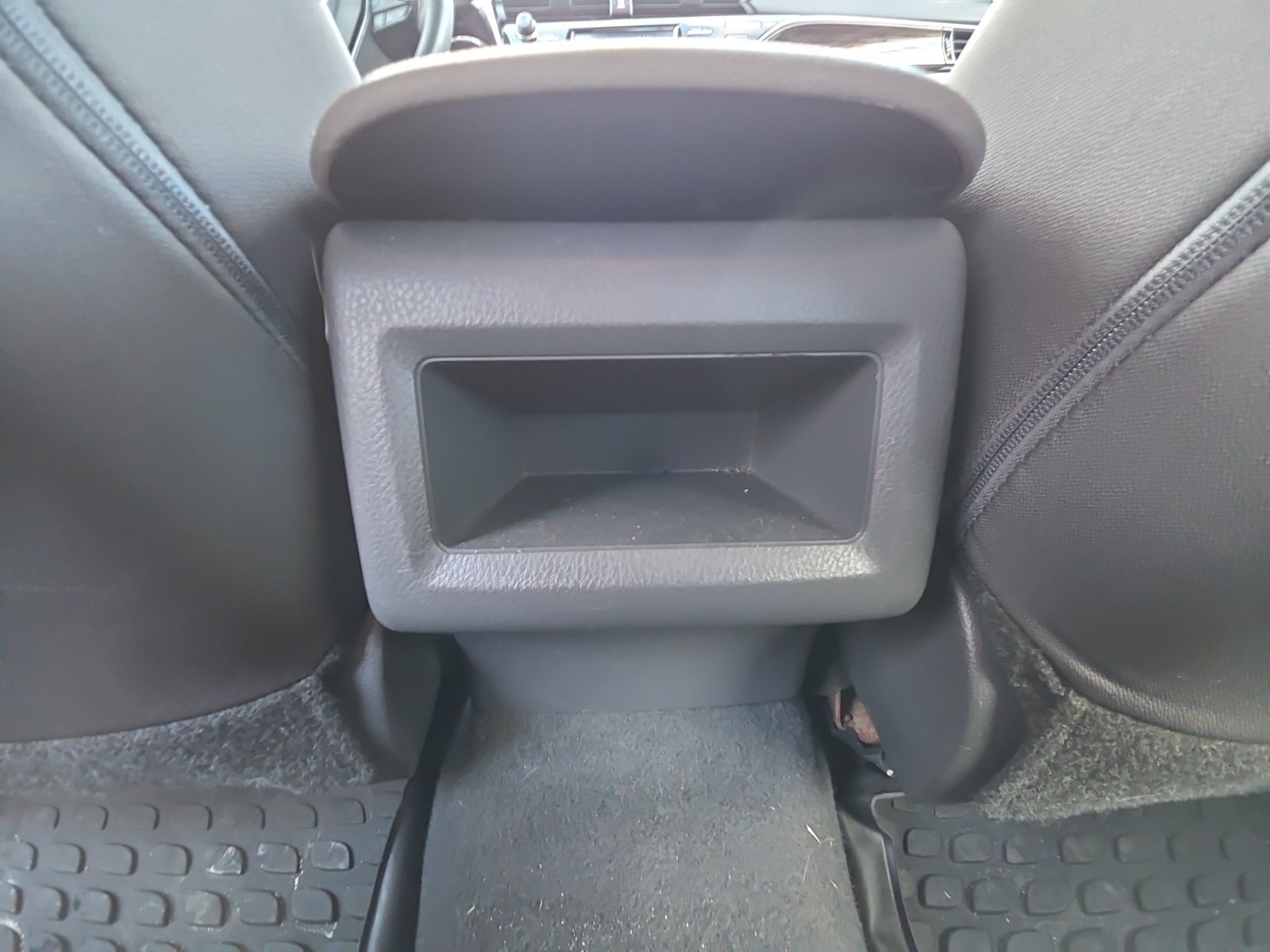 2020 Toyota Camry Hybrid LE