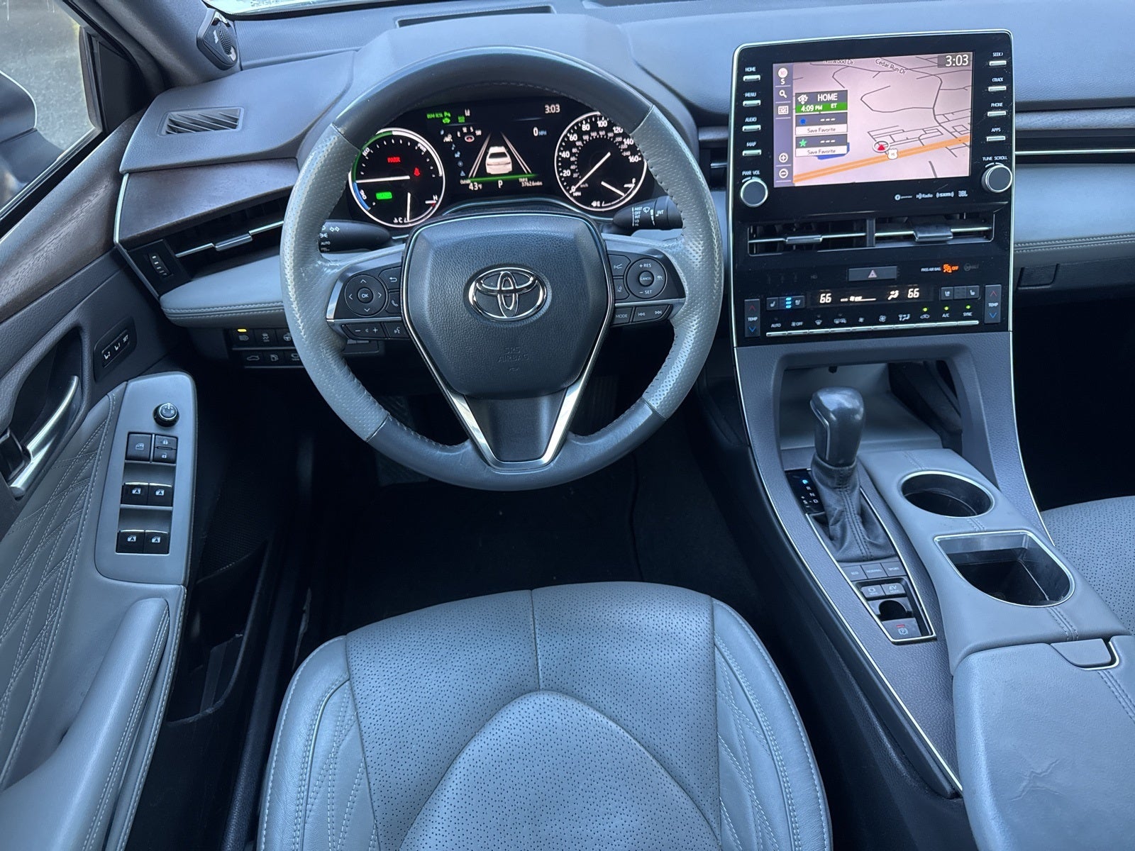 2021 Toyota Avalon Hybrid Limited