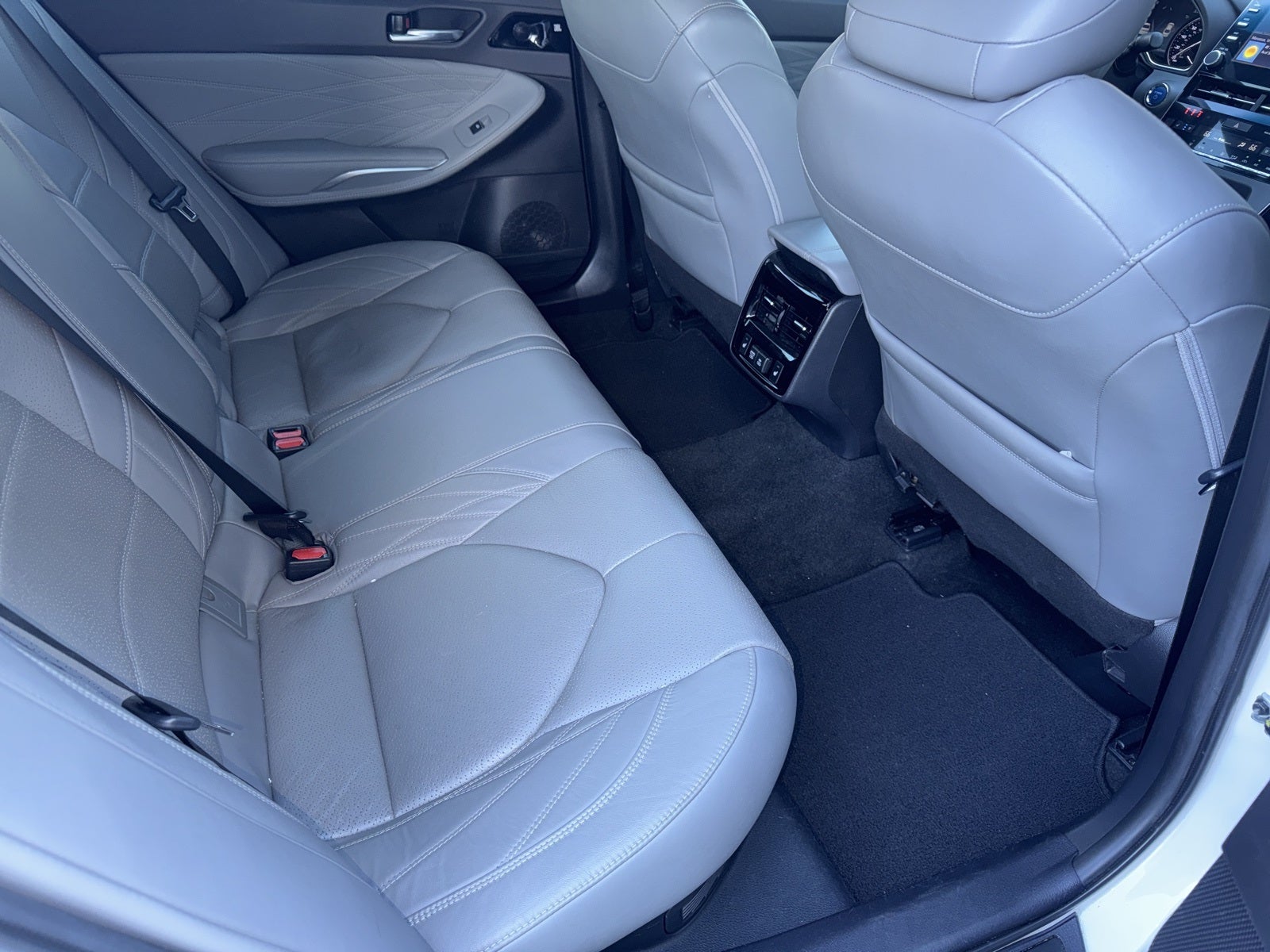 2021 Toyota Avalon Hybrid Limited