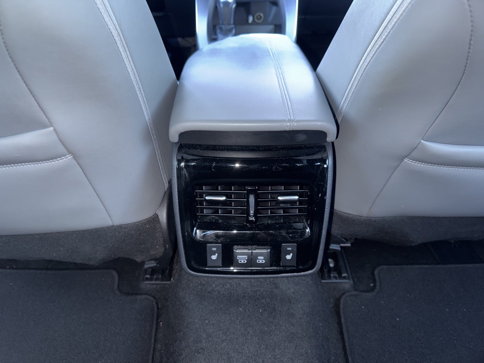 2021 Toyota Avalon Hybrid Limited