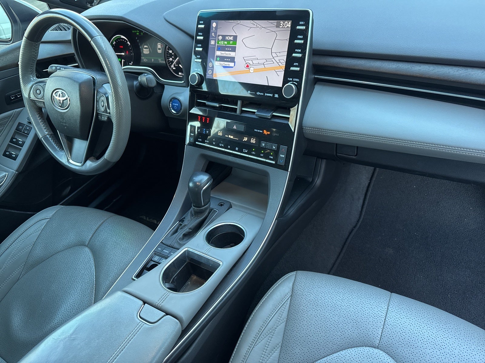 2021 Toyota Avalon Hybrid Limited