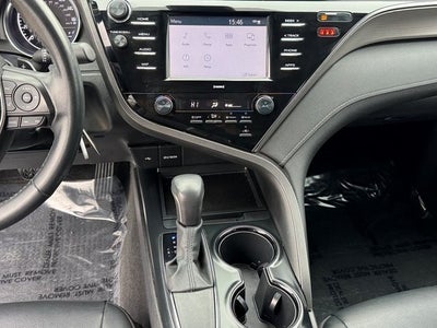 2020 Toyota Camry SE