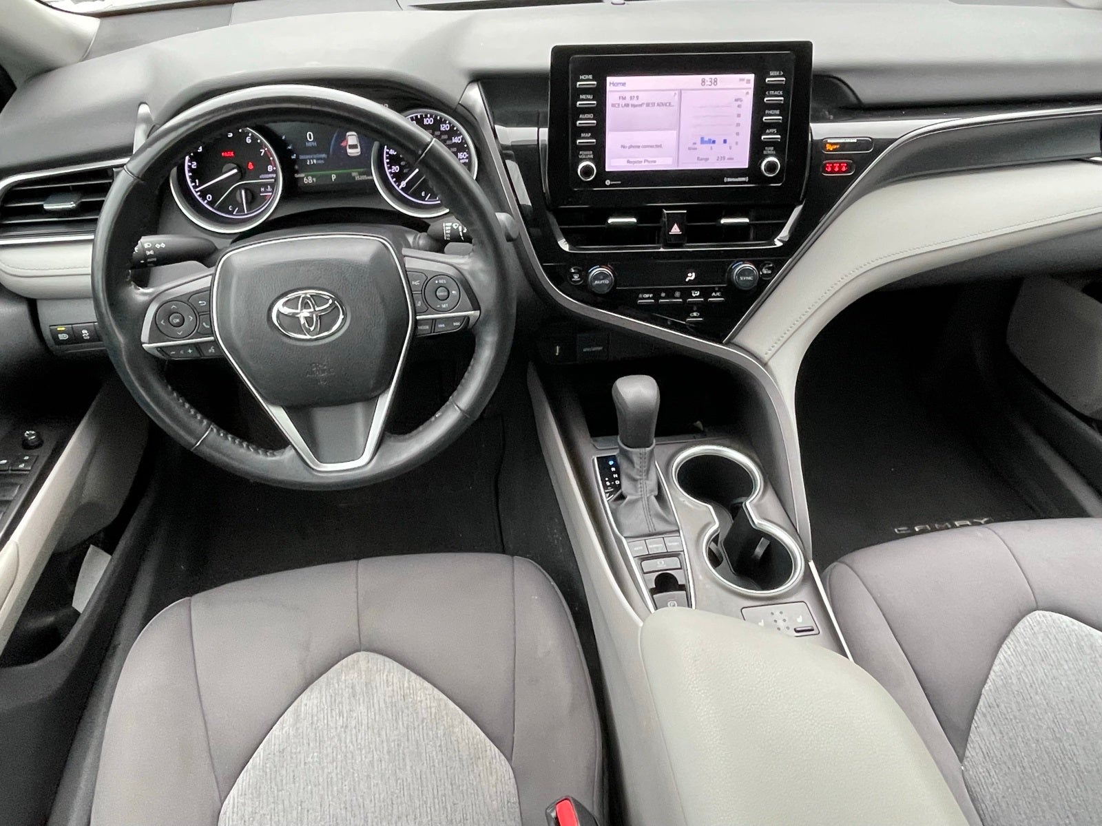 2022 Toyota Camry LE