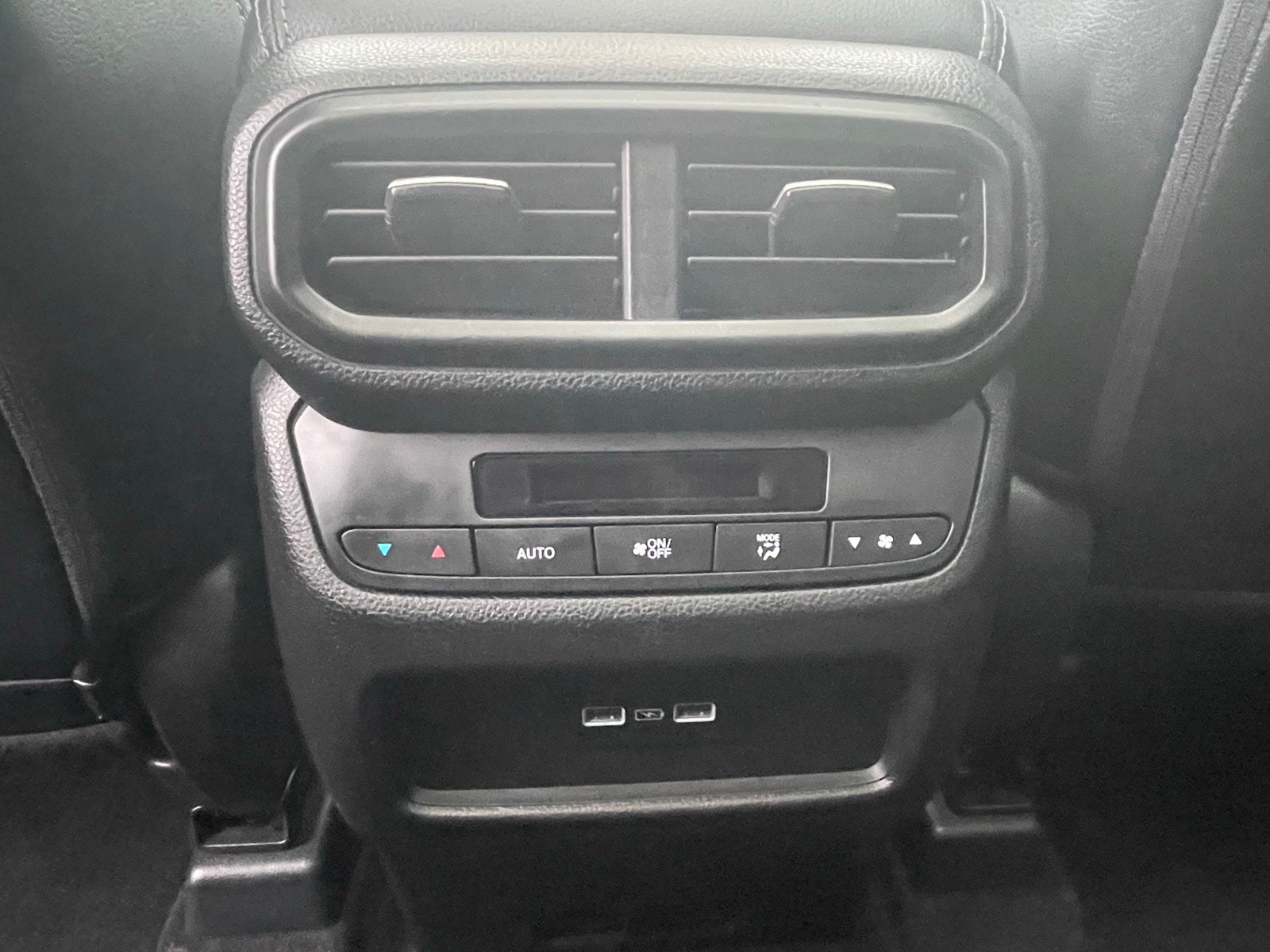 2023 Honda Pilot Touring 8 Passenger