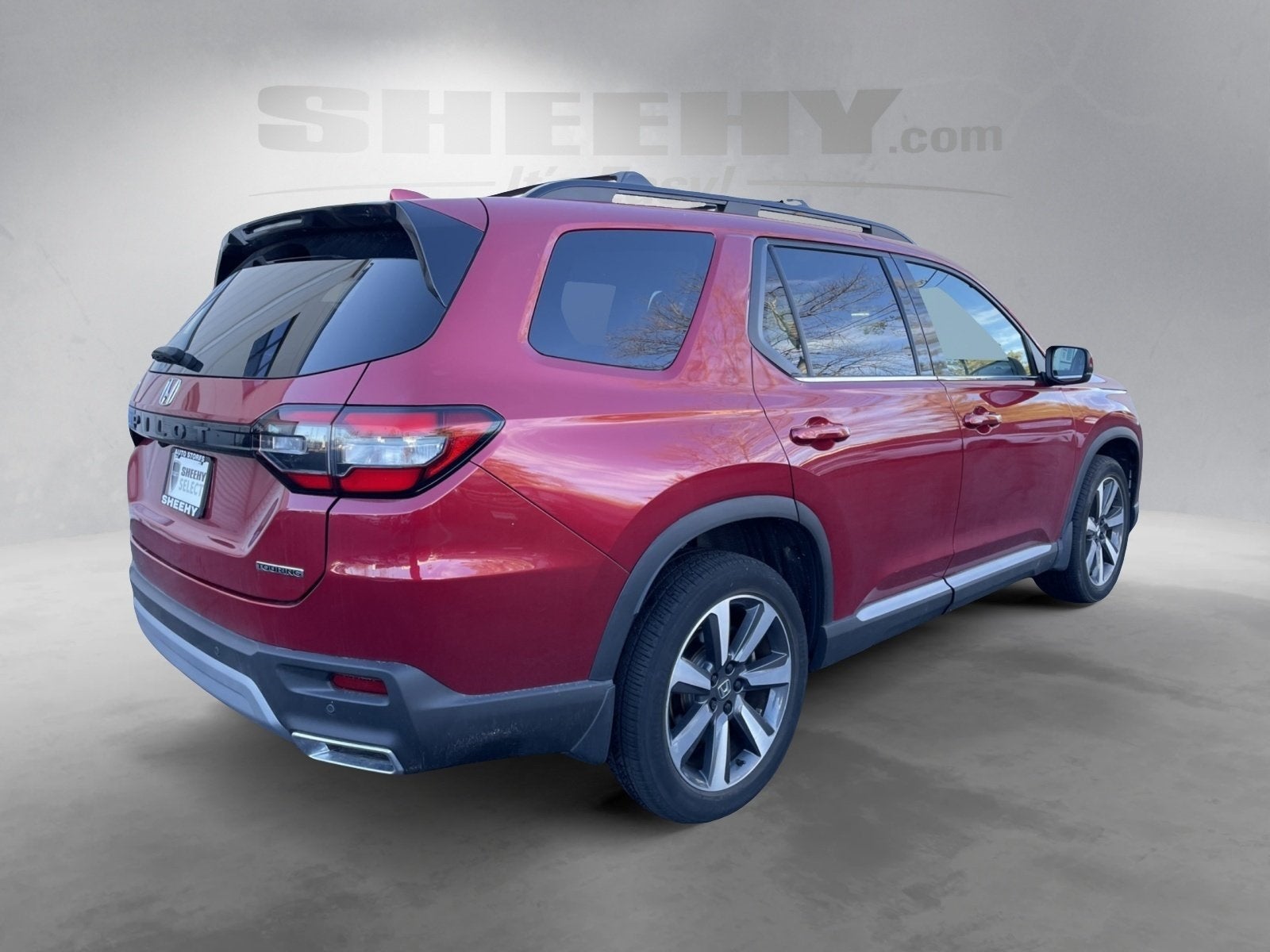 2023 Honda Pilot Touring 8 Passenger