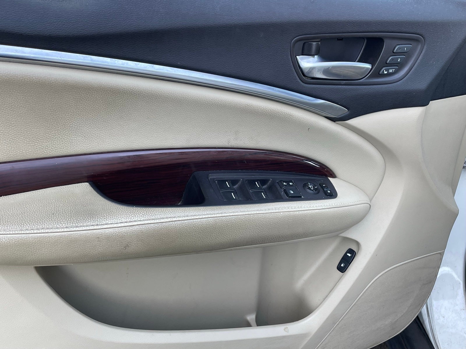 2016 Acura MDX 3.5L SH-AWD w/Technology Package