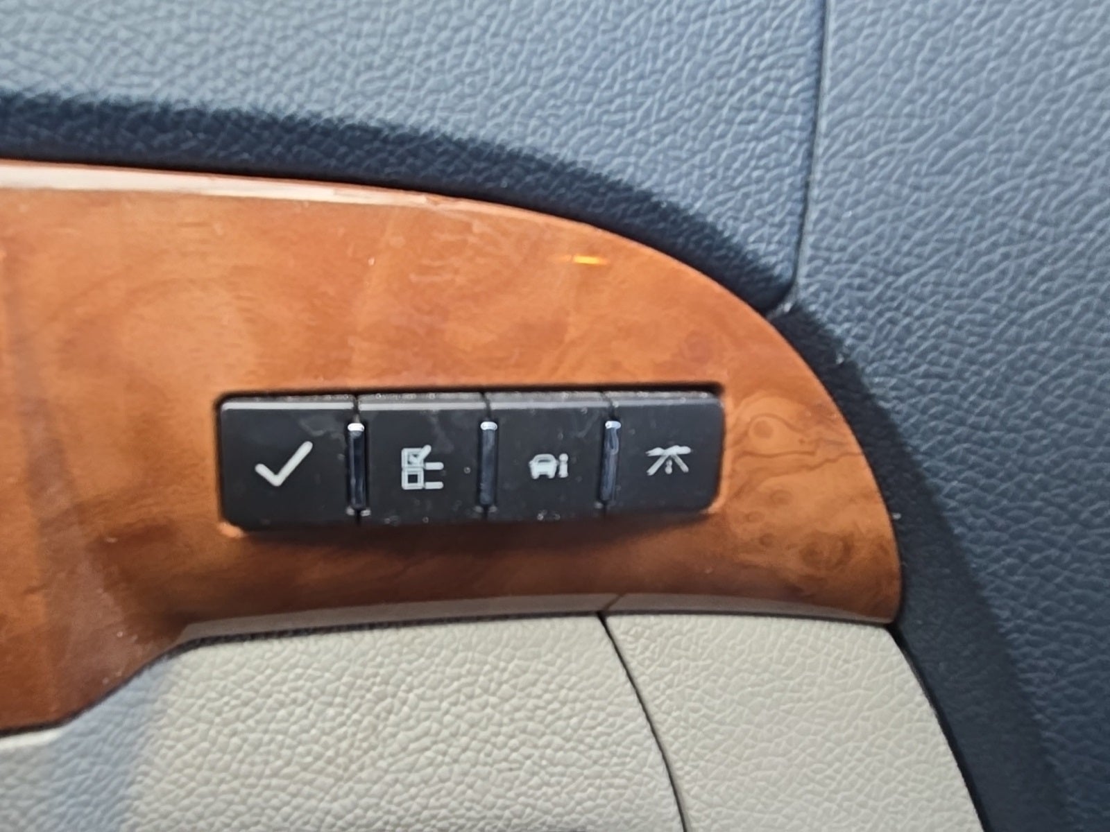 2007 Saturn OUTLOOK XR