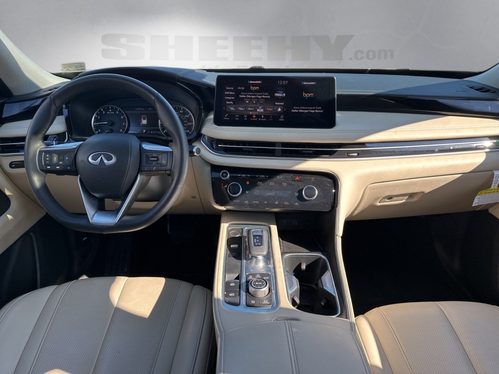 2025 INFINITI QX60 PURE