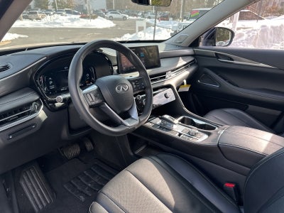 2025 INFINITI QX60 LUXE