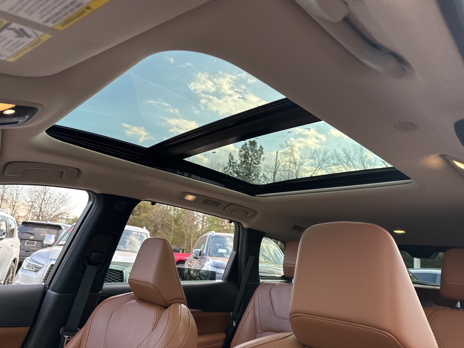 2025 INFINITI QX60 Sensory