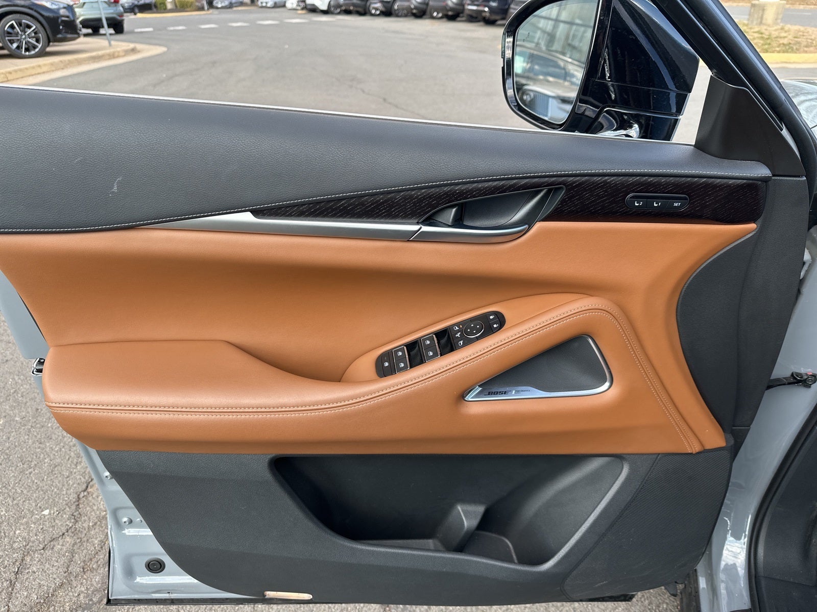 2025 INFINITI QX60 Sensory