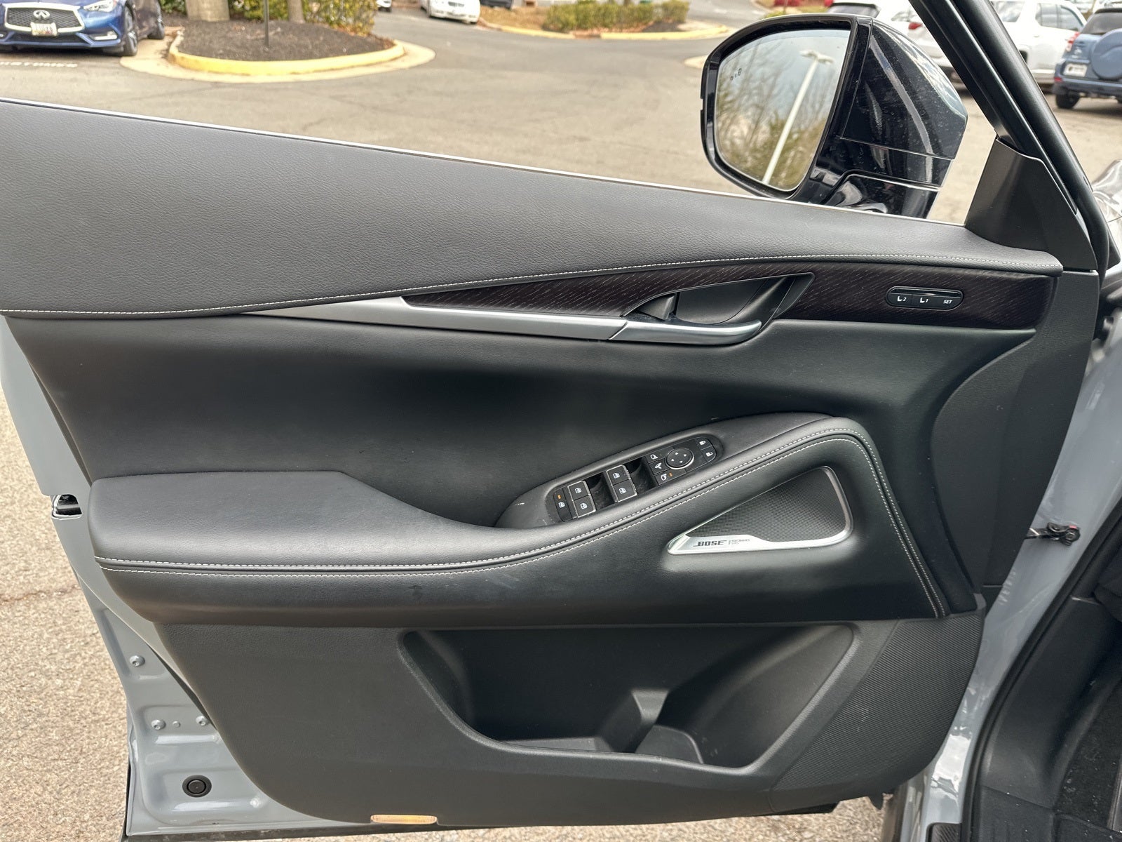 2025 INFINITI QX60 Sensory