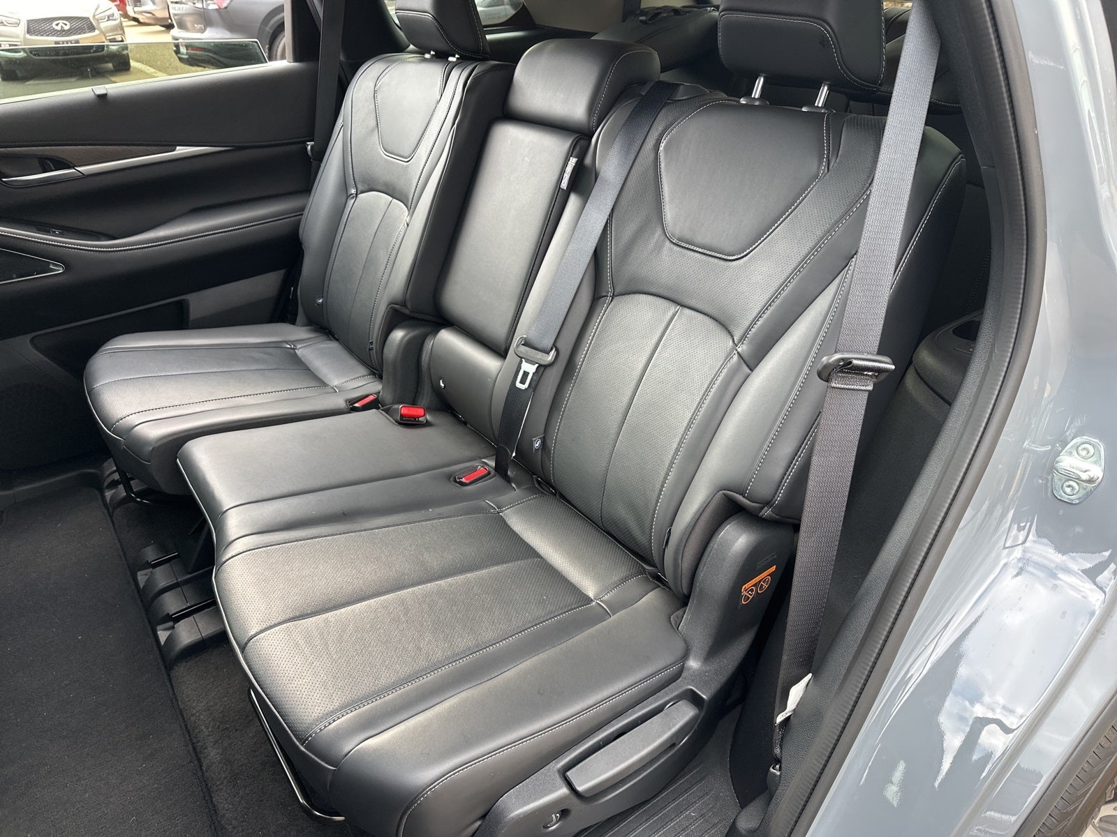 2025 INFINITI QX60 Sensory