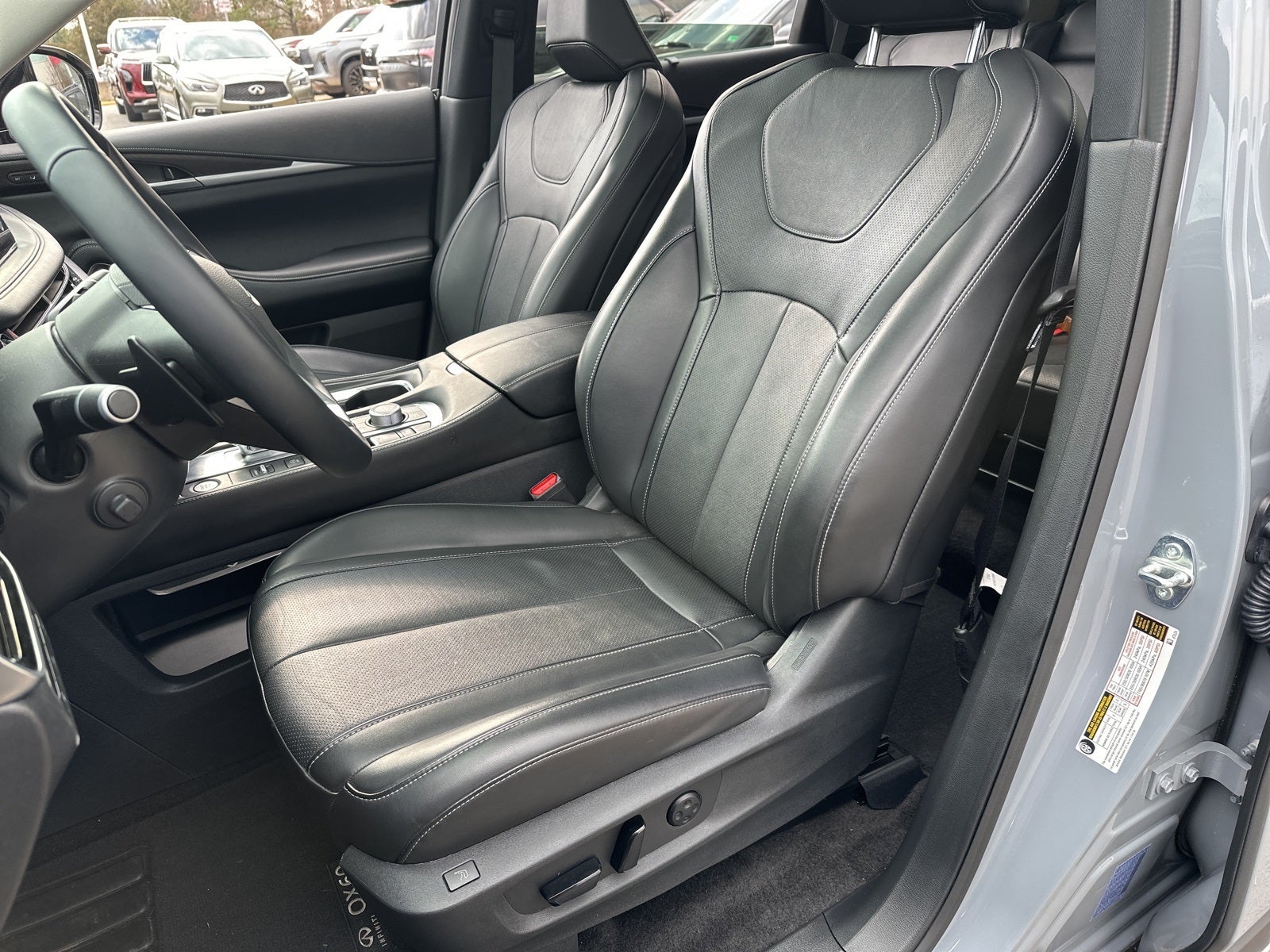 2025 INFINITI QX60 Sensory