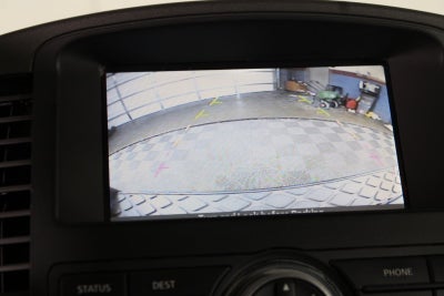 2010 Nissan Pathfinder LE