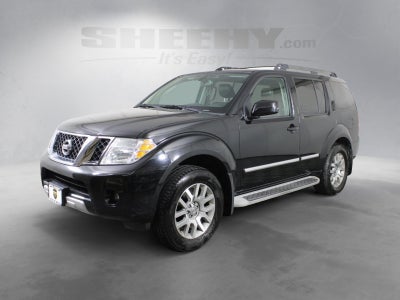 2010 Nissan Pathfinder LE
