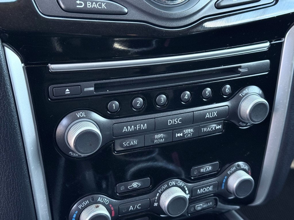 2013 Nissan Pathfinder SV