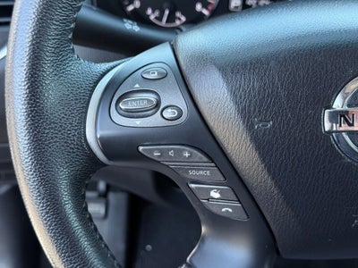 2013 Nissan Pathfinder SV