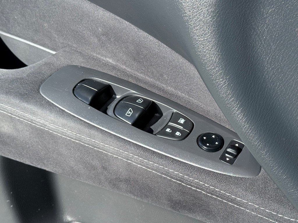 2013 Nissan Pathfinder SV