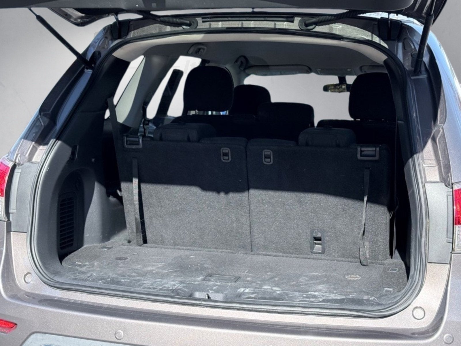 2013 Nissan Pathfinder SV