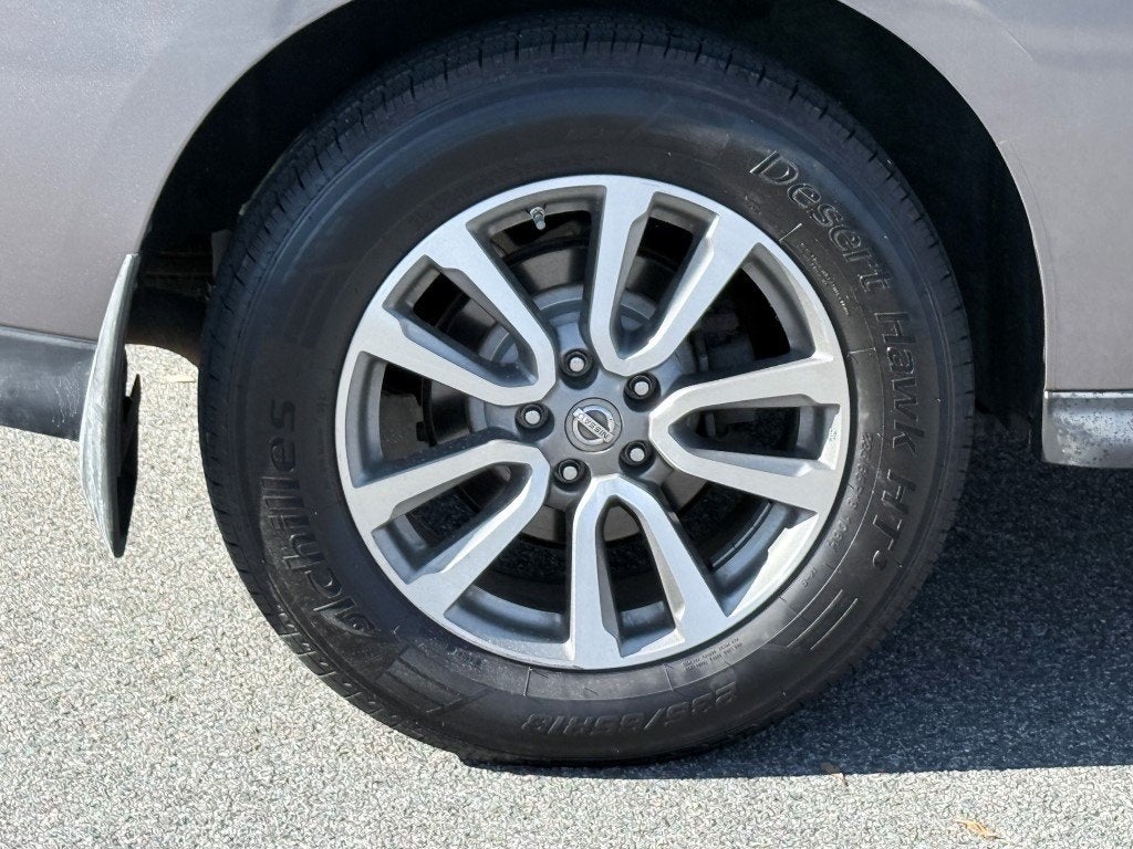 2013 Nissan Pathfinder SV