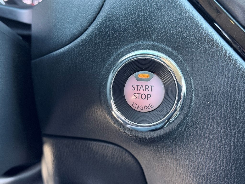 2013 Nissan Pathfinder SV