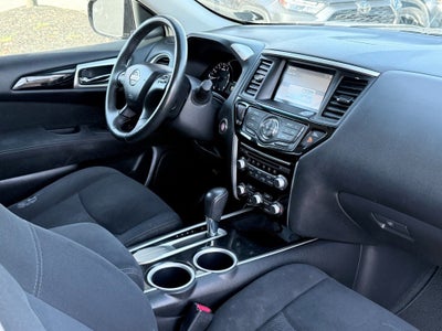 2013 Nissan Pathfinder SV