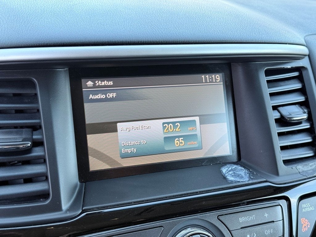 2013 Nissan Pathfinder SV