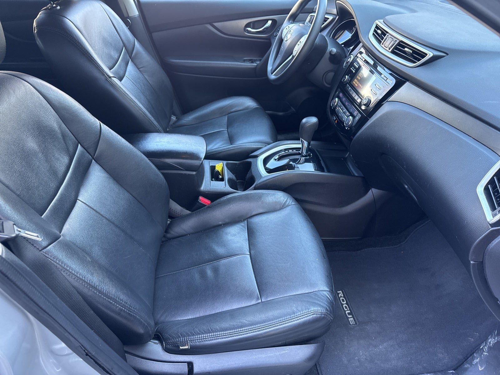 2014 Nissan Rogue SV