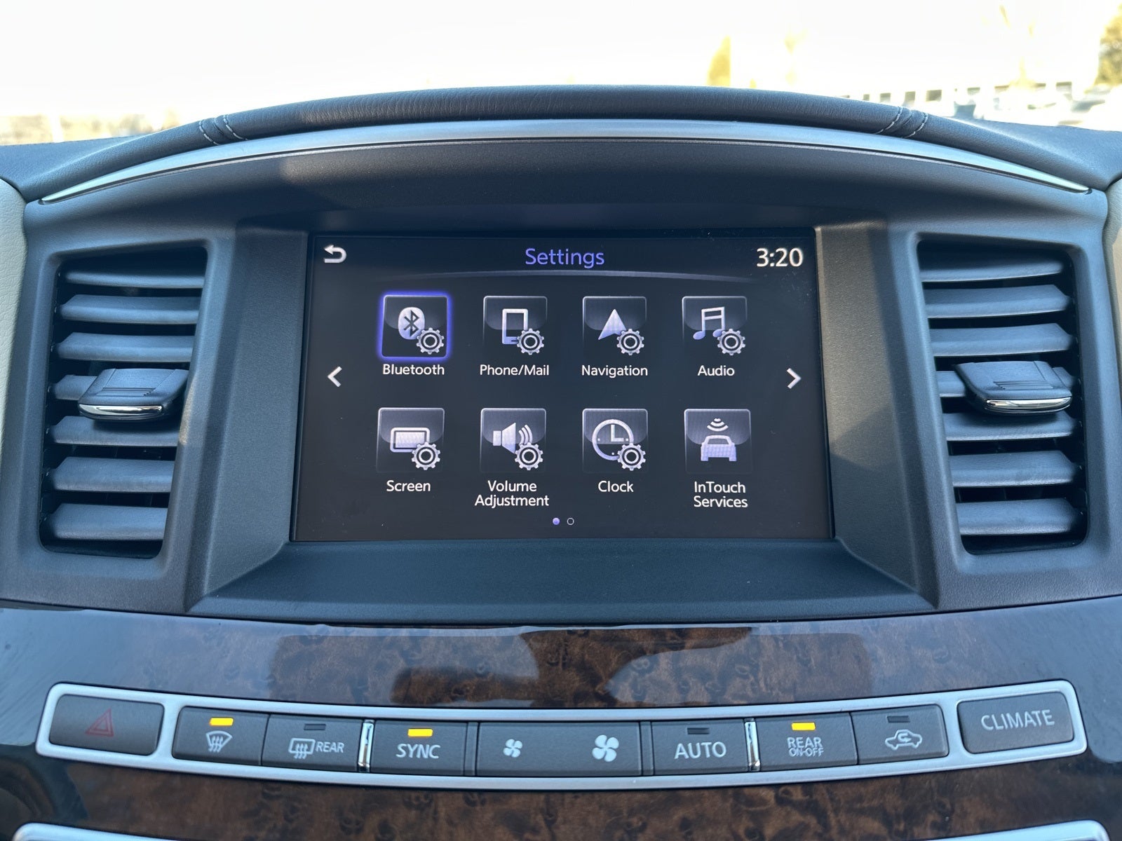 2019 INFINITI QX60 LUXE