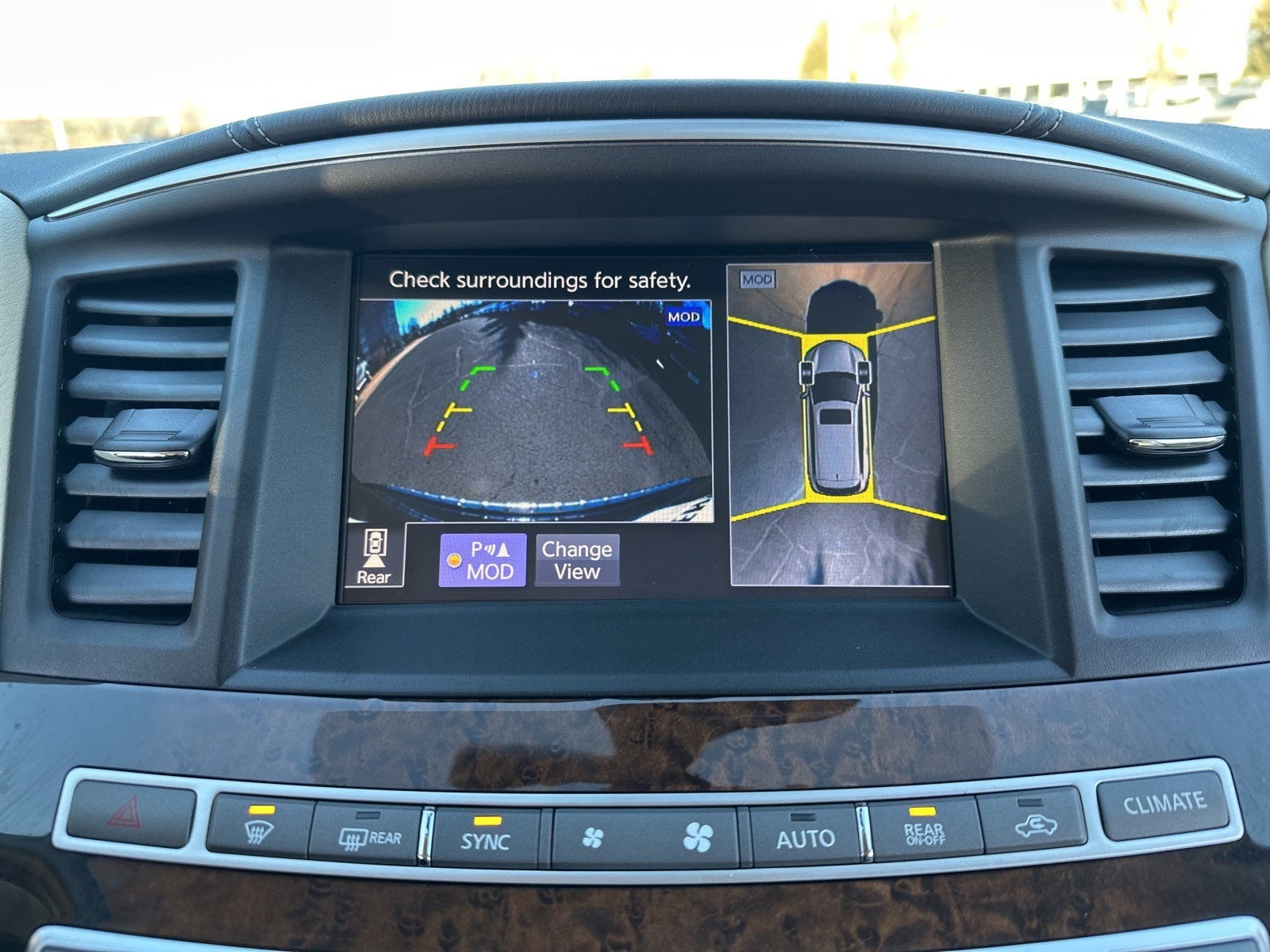 2019 INFINITI QX60 LUXE