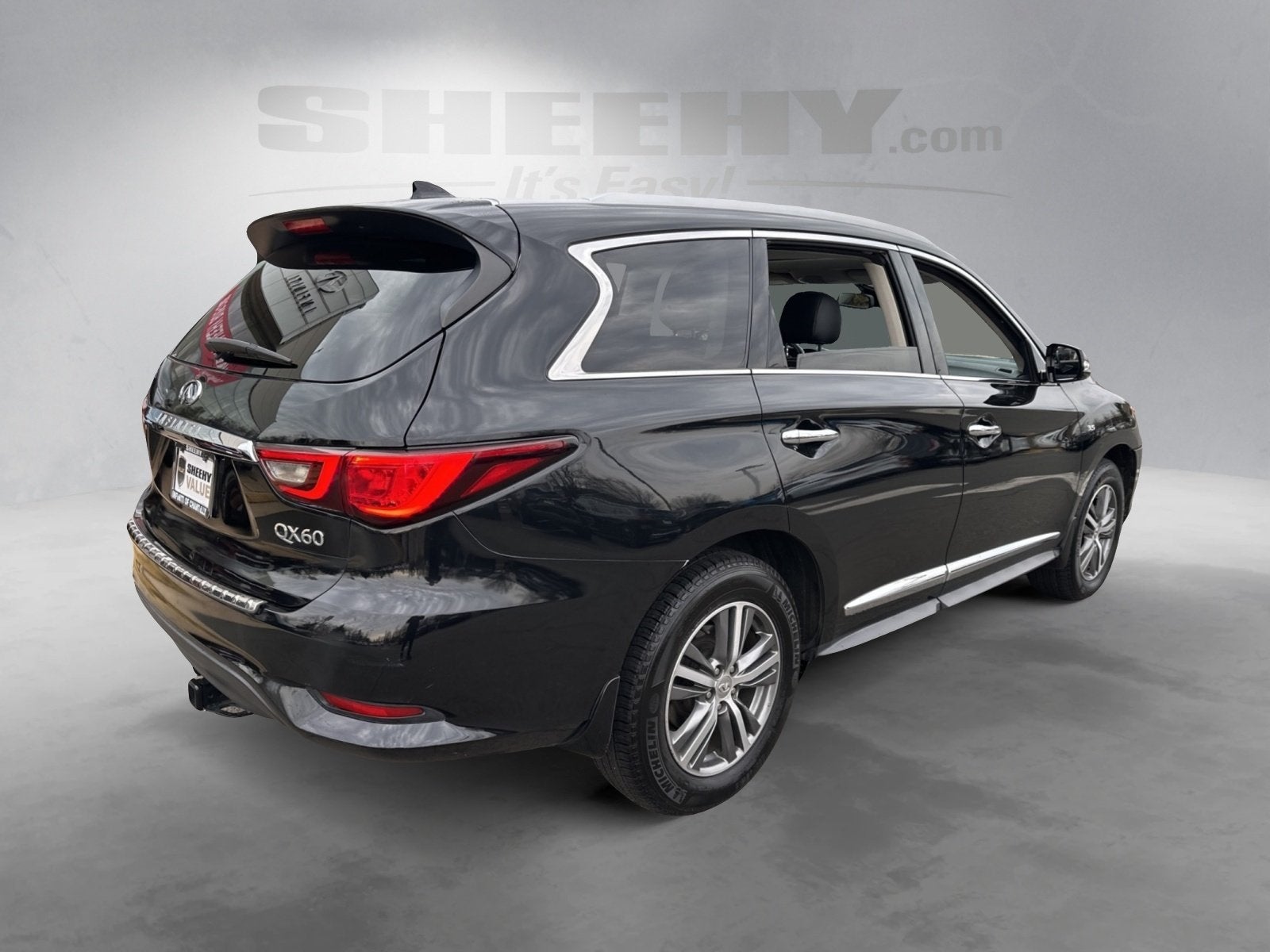 2020 INFINITI QX60 LUXE