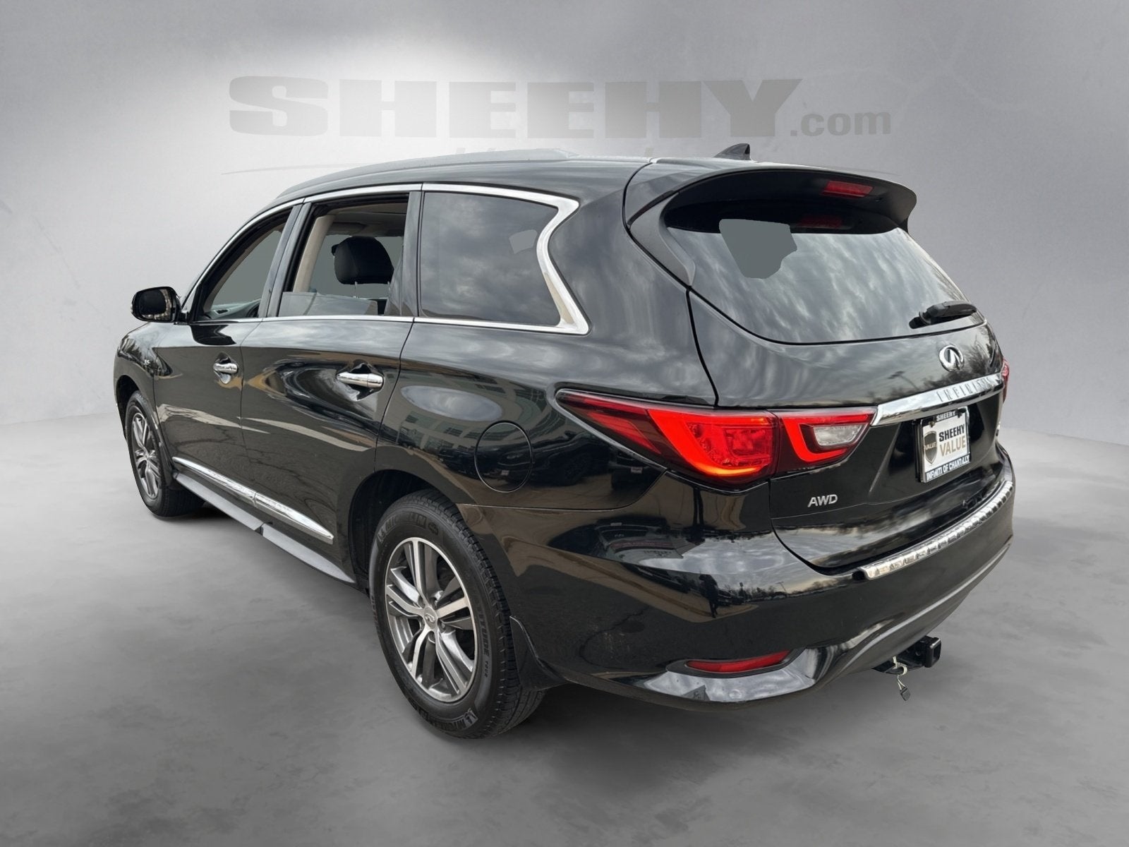 2020 INFINITI QX60 LUXE